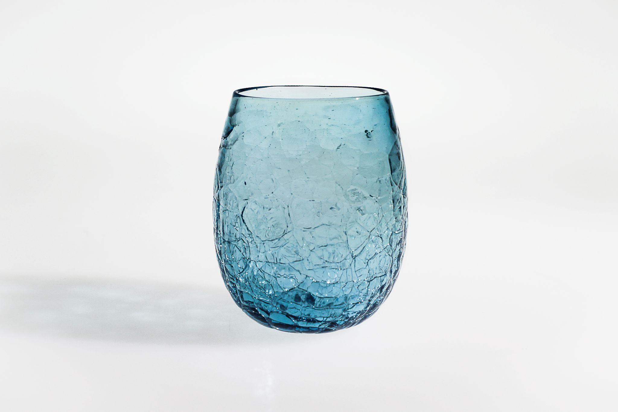 Crackle Barrel Cup in Light blue